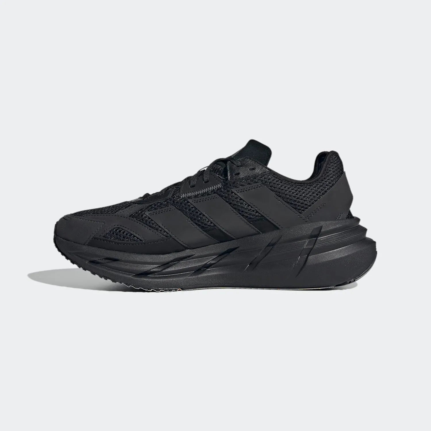adidas Men's Adistar 3 Sneaker