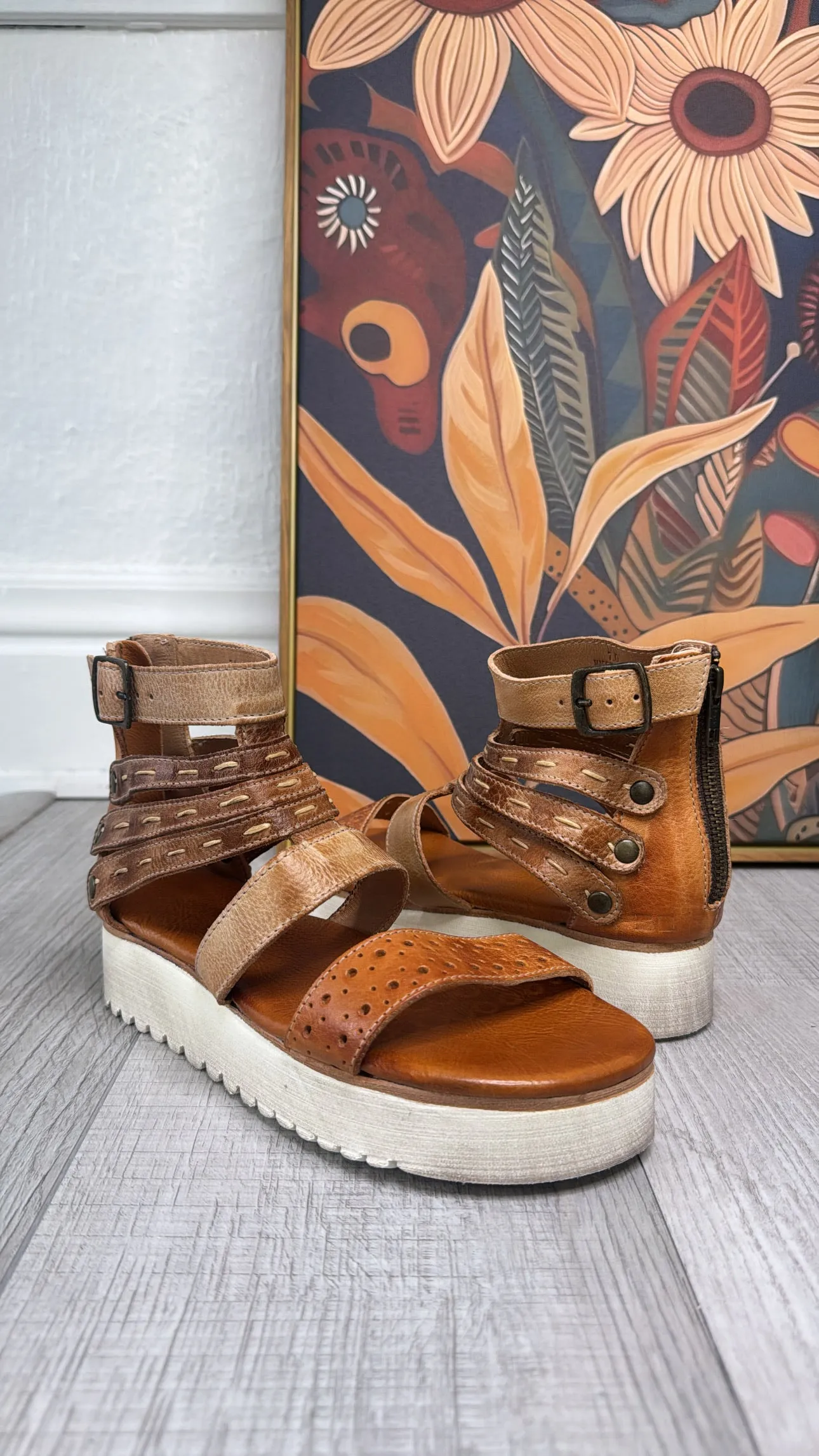 BedStu Artemia, Bone Tan Rustic
