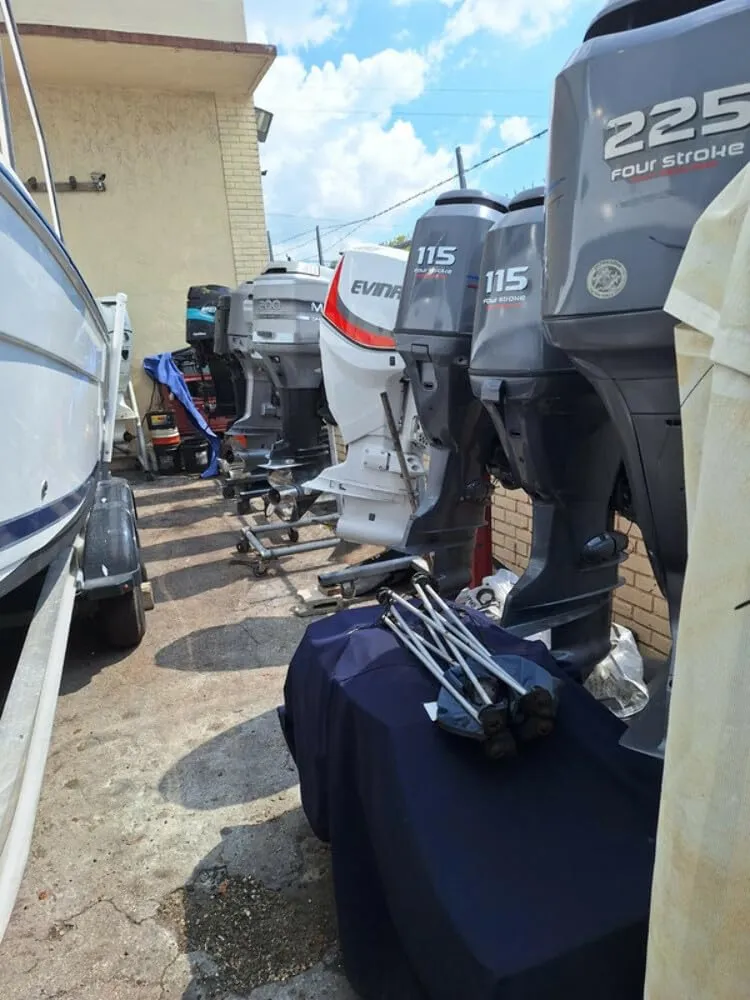 Blue Sea Systems A-Series Single Pole Rocker Circuit Breakers