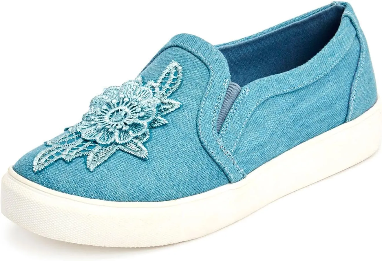 Comfortview Women's Wide Width The Skyla Sneaker