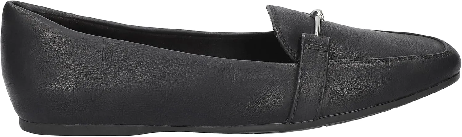 Easy Street Women's Meera Sneaker