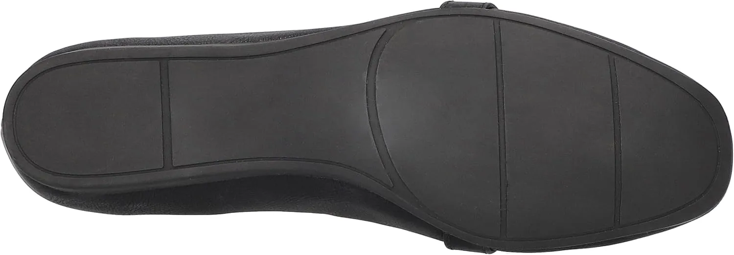 Easy Street Women's Meera Sneaker