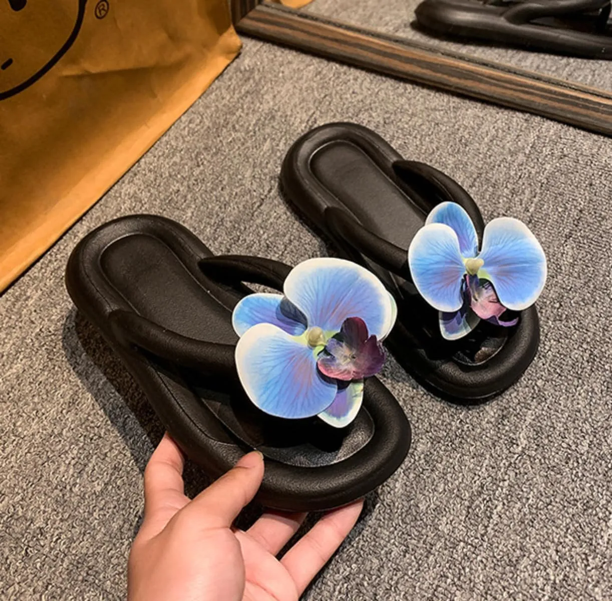 Flower Slippers Cute Flip Flops Summer Beach Soft Sole Kawaii Preppy Slides Indoor Outdoor for Women Men