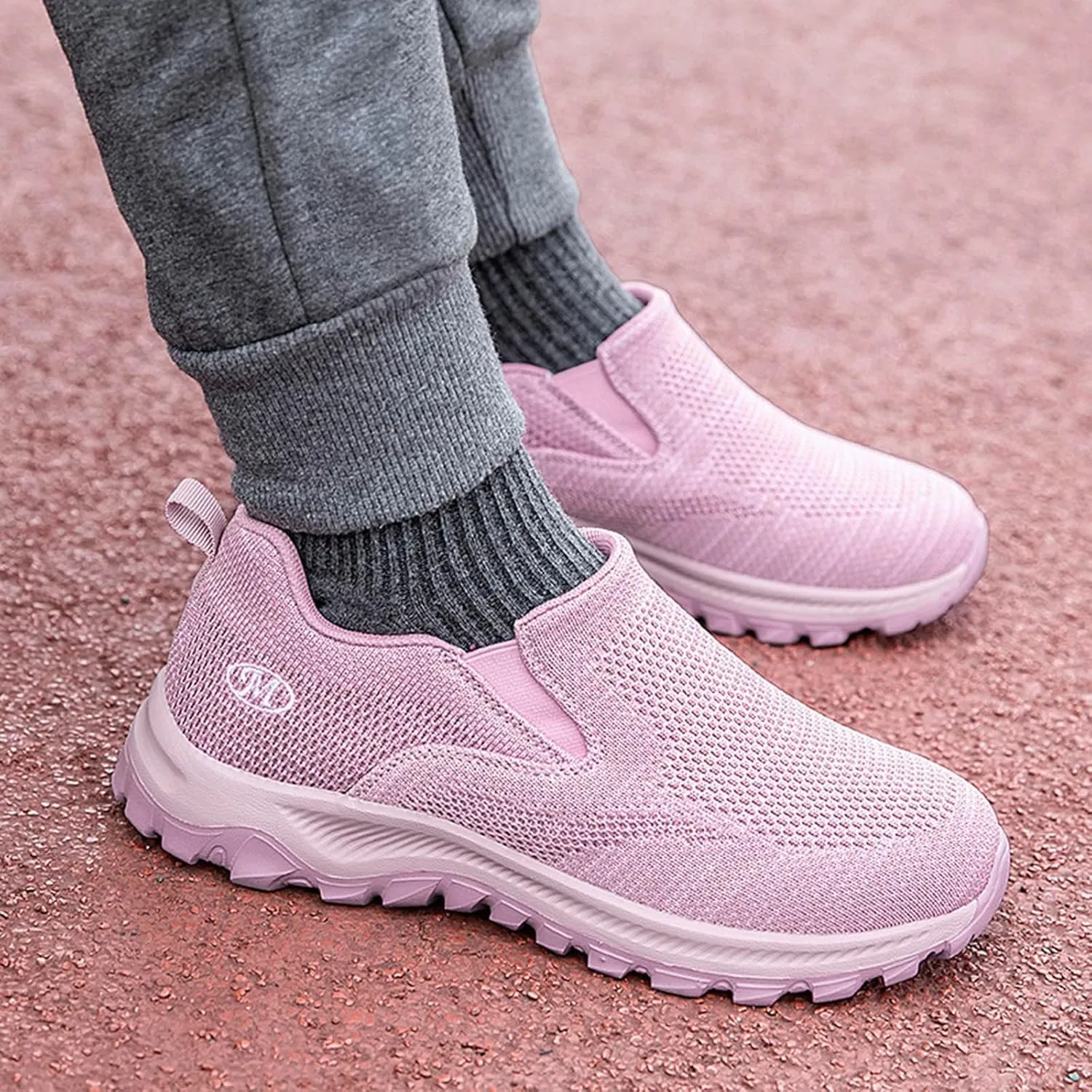Foreign Trade New Flying Weaving Mesh Breathable Women's and Men's Shoes Round Head Low Top Classic Nylon Sneaker Womens