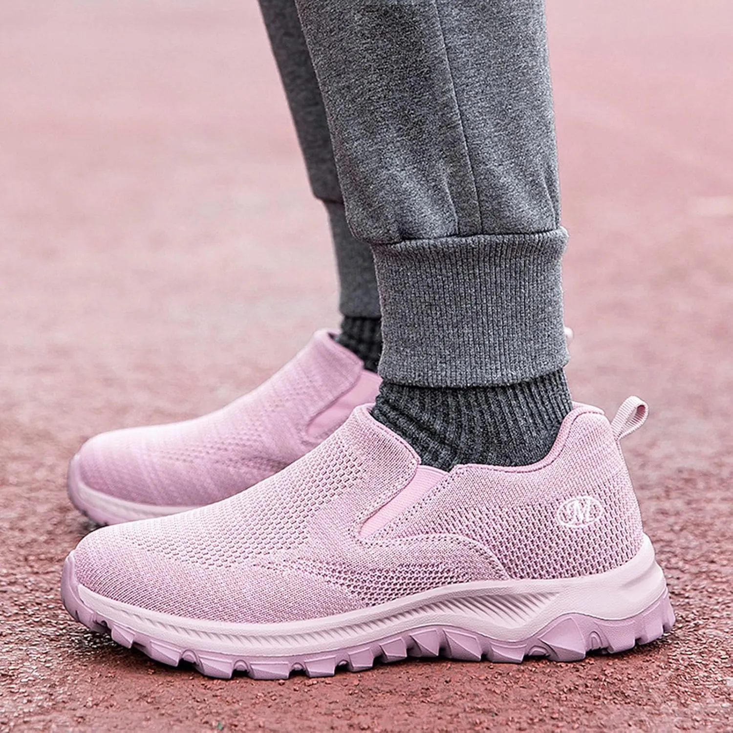 Foreign Trade New Flying Weaving Mesh Breathable Women's and Men's Shoes Round Head Low Top Classic Nylon Sneaker Womens