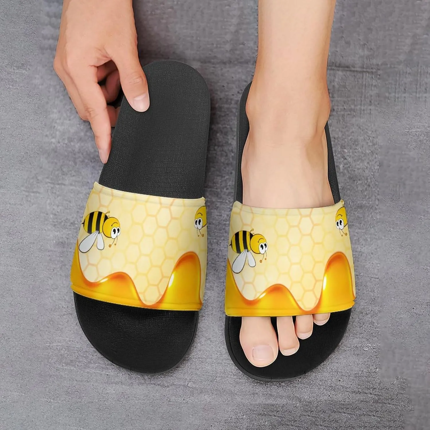 Happy Bumble Bees Yellow Womens Slide Sandals Non Slip Summer House Slippers for Girls Slip-on Flip Flops