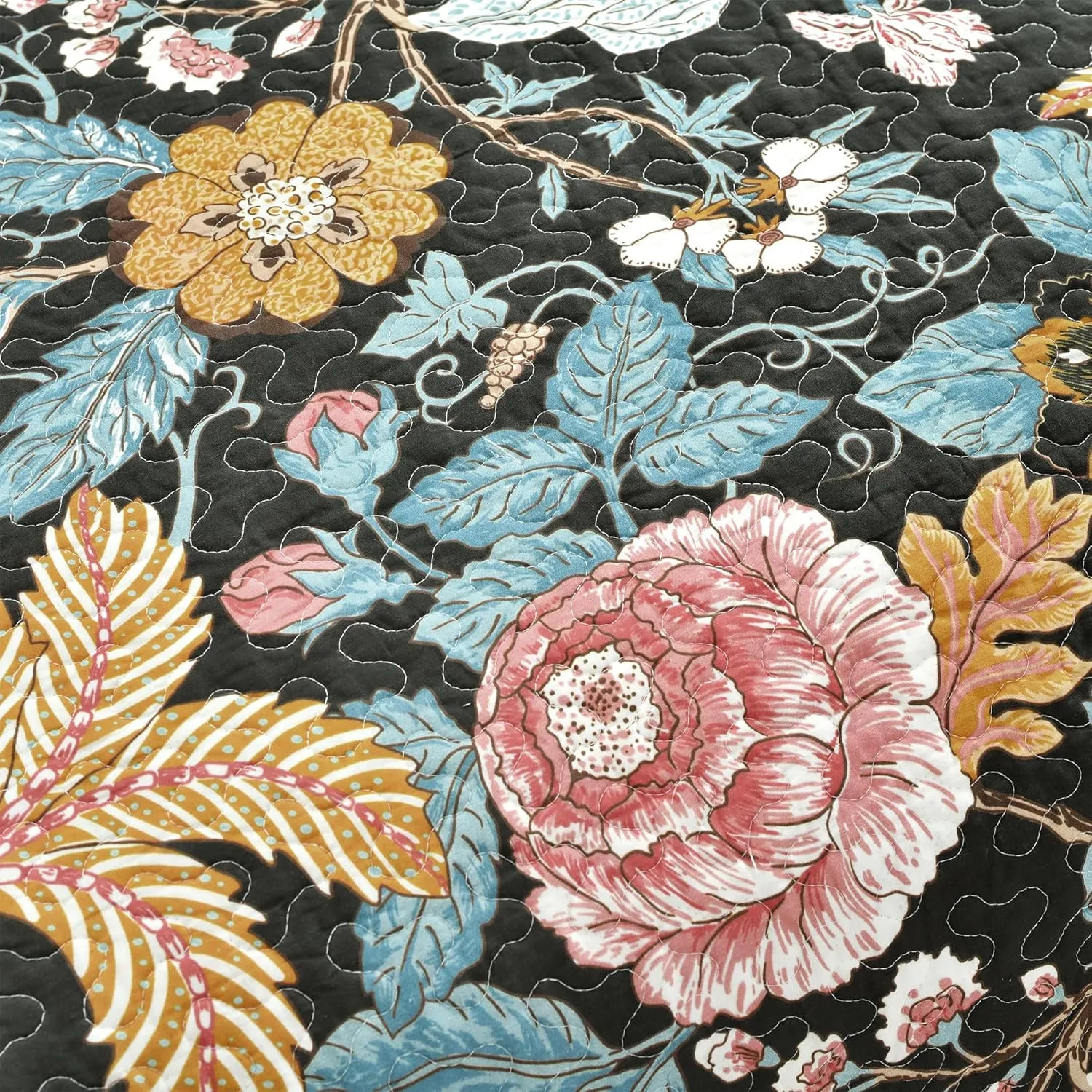 Lush Decor Sydney 3 Piece Quilt Set, Black & Blue, Full Queen