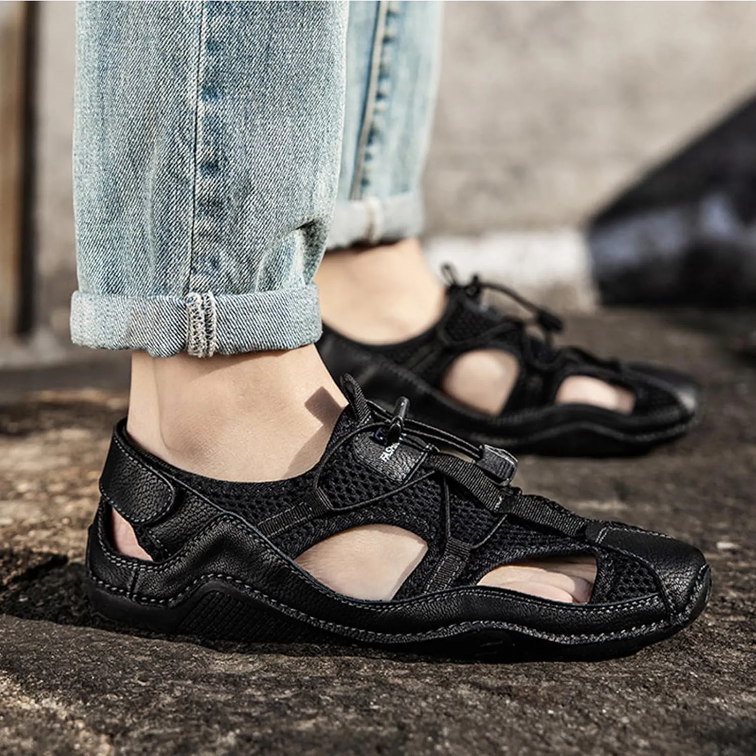 Men's Fashion Breathable Hollow Mesh Cloth Fisherman Sandal Closed Toe Summer Outdoor Water Proof and Slip Beach Loafters for Comfortable Travel Casual Shoes