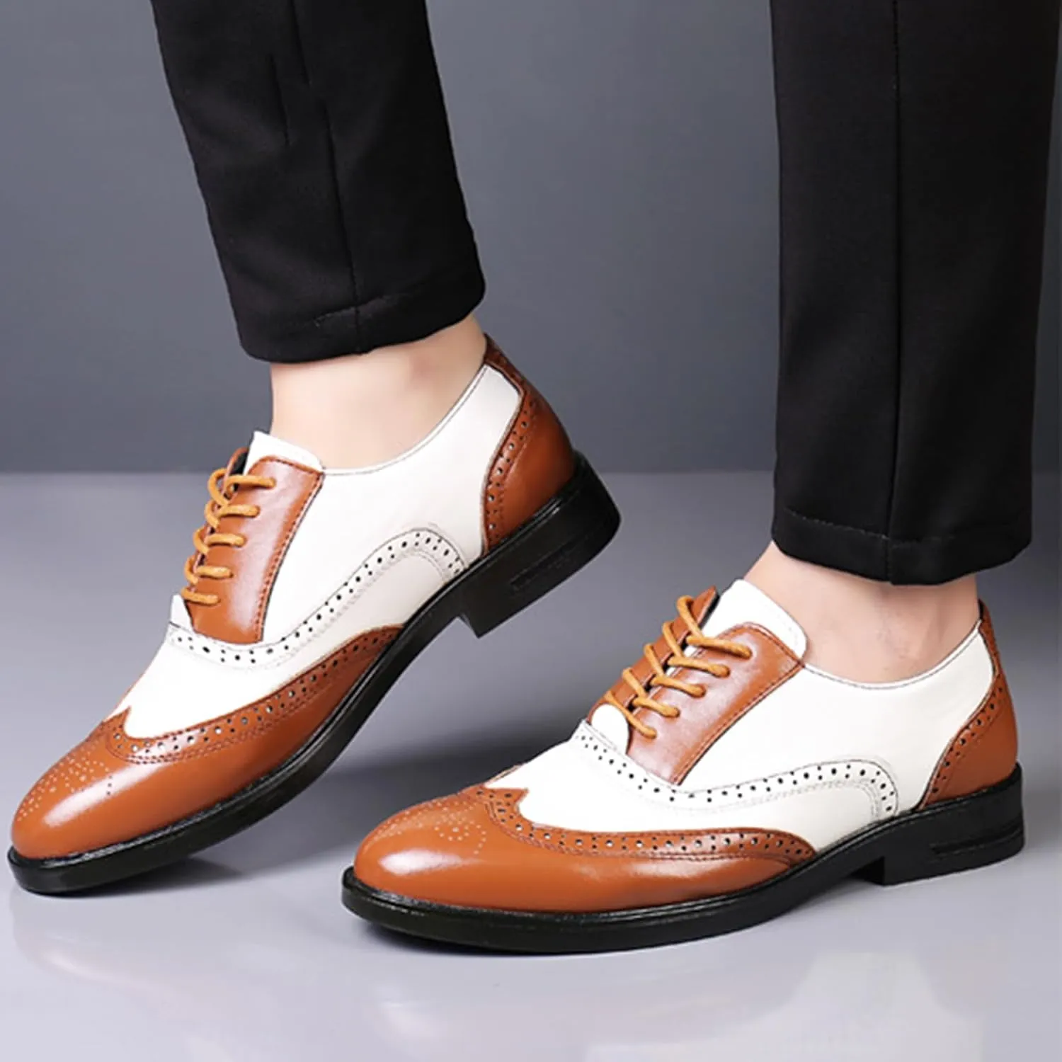 Men's Patchwork Two Tone Brogue Oxfords Shoes Fashion Hand Stitched Leather Dress Shoes Round-Toe Lace up Low Top Business Formal Derby Shoes