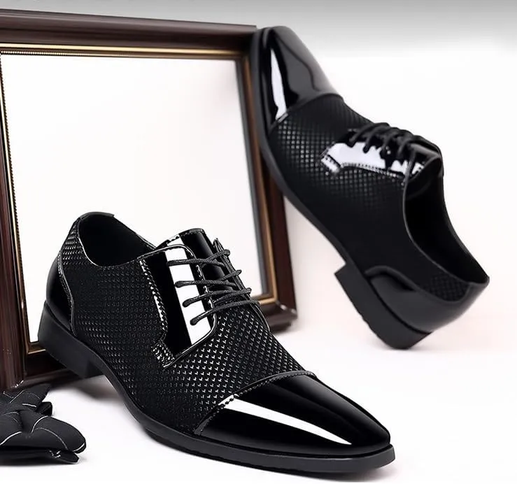 Men's Shiny Patent Leather Tuxedo Shoes Comfortable Business Classic Lace-up Formal Oxfords Shoes Pointed Toe Derby Shoes