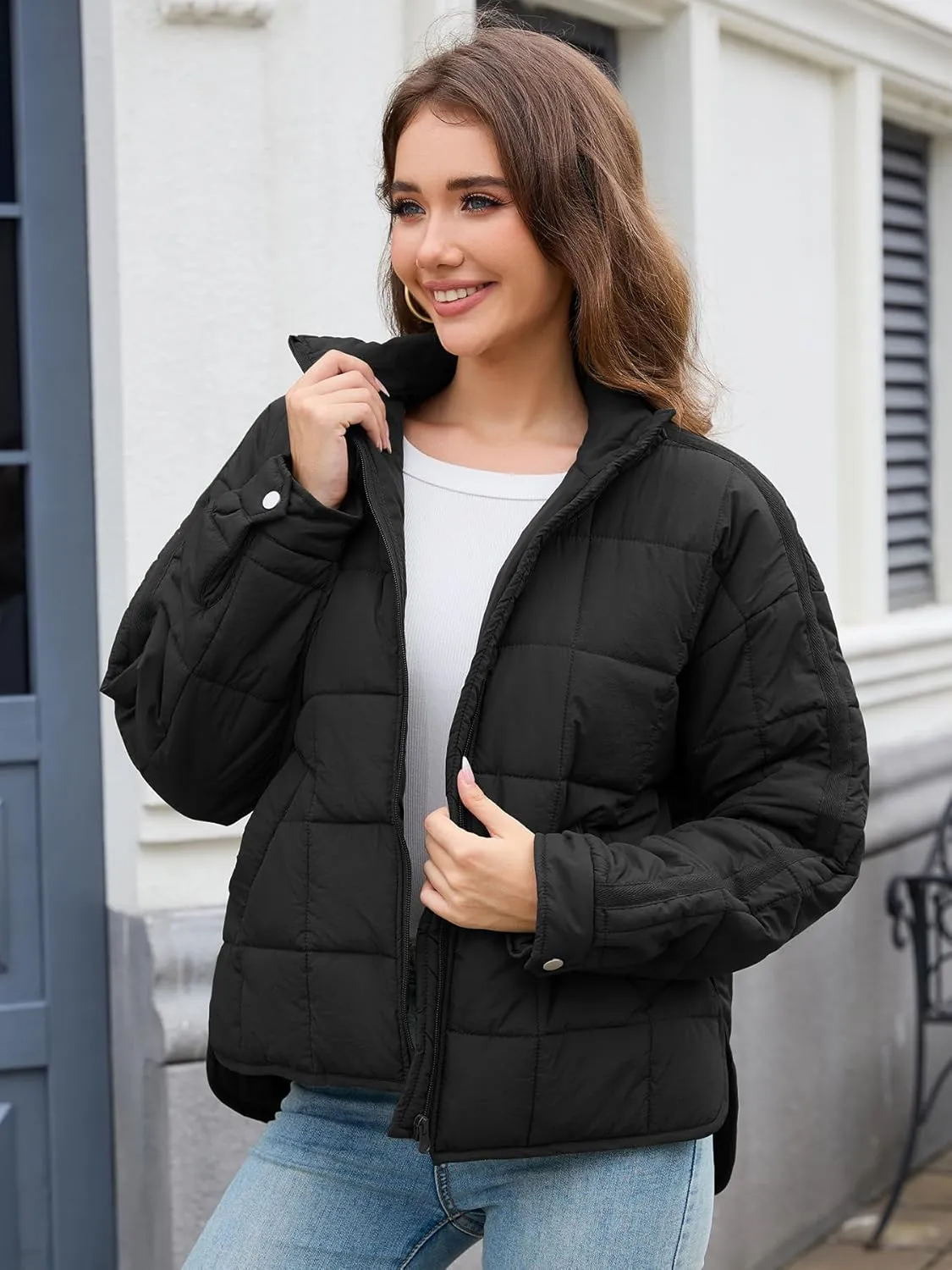 Muchpow Women's Lightweight Down Coat Long Sleeve Full Zipper Oversized Packable Short Puffer Jackets