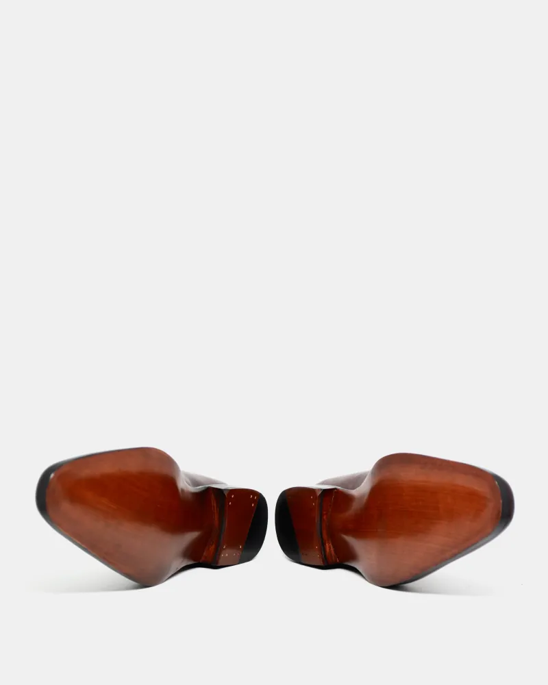 Outlet - Noah Burgundy Patina - Louvre