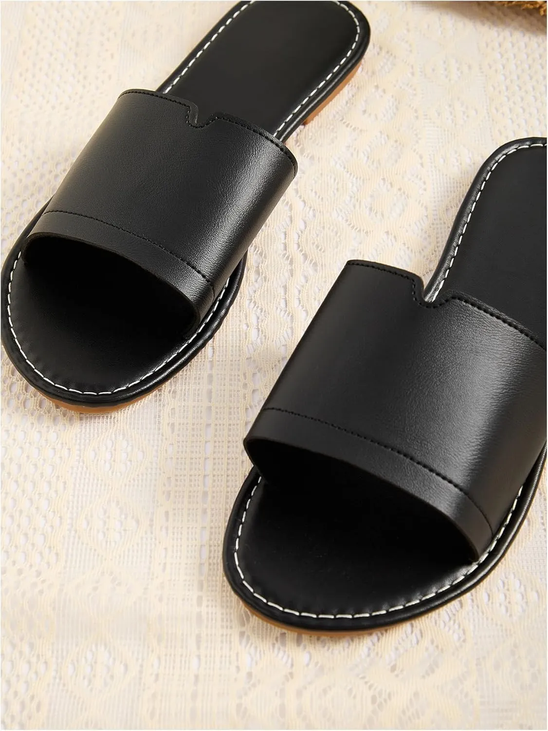 OYOANGLE Women's PU Leather Open Toe Flat Sandals Single Band Summer Casual Slip on Slides