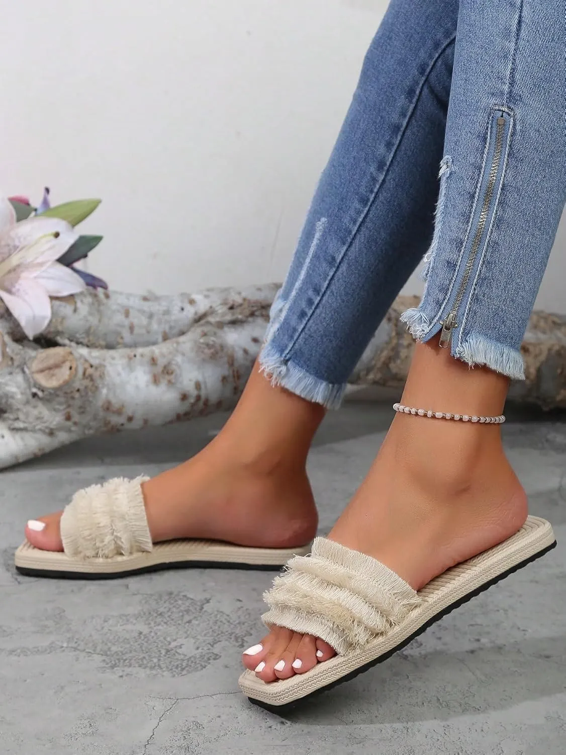 OYOANGLE Women's Tassel Square Toe Flat Sandals Slip On Vacation Casual Leather Slides Sandal