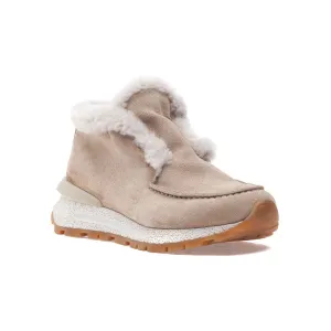 Quinn Sneaker