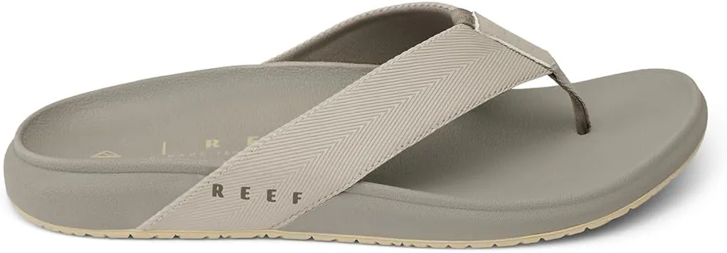 REEF Raglan Men's Flip Flop Sandal, Soft & Supportive Footbed, Water Friendly Straps