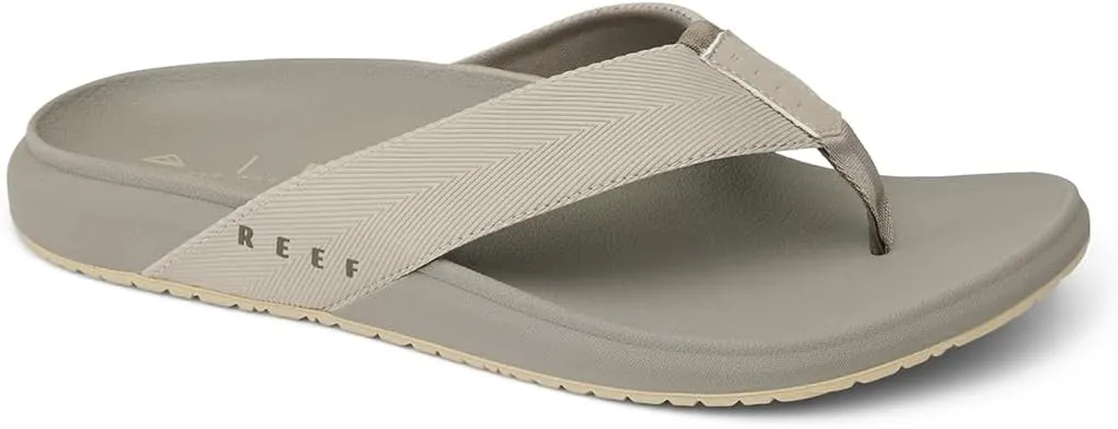 REEF Raglan Men's Flip Flop Sandal, Soft & Supportive Footbed, Water Friendly Straps