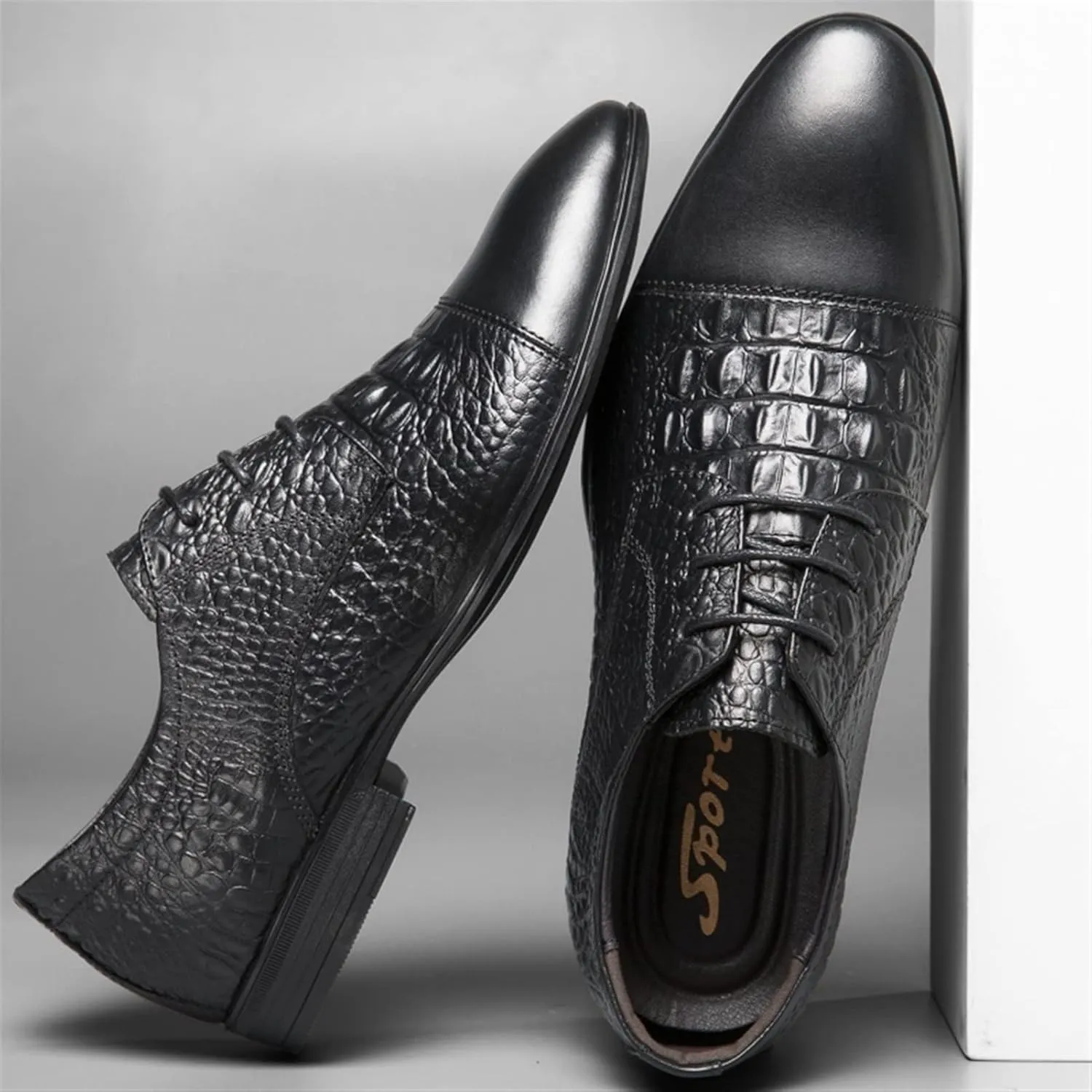 Single Season Formal Shoes for Men Lace Up Crocodile Print Derby Shoes Round Cap Toe Leather Rubber Sole Non Slip Block Heel Classic Very Popular Among Young People