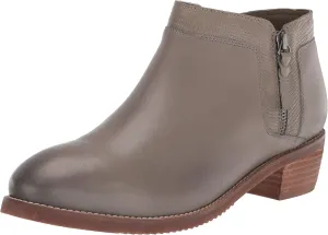 SoftWalk Women's Boot Ballet Flat