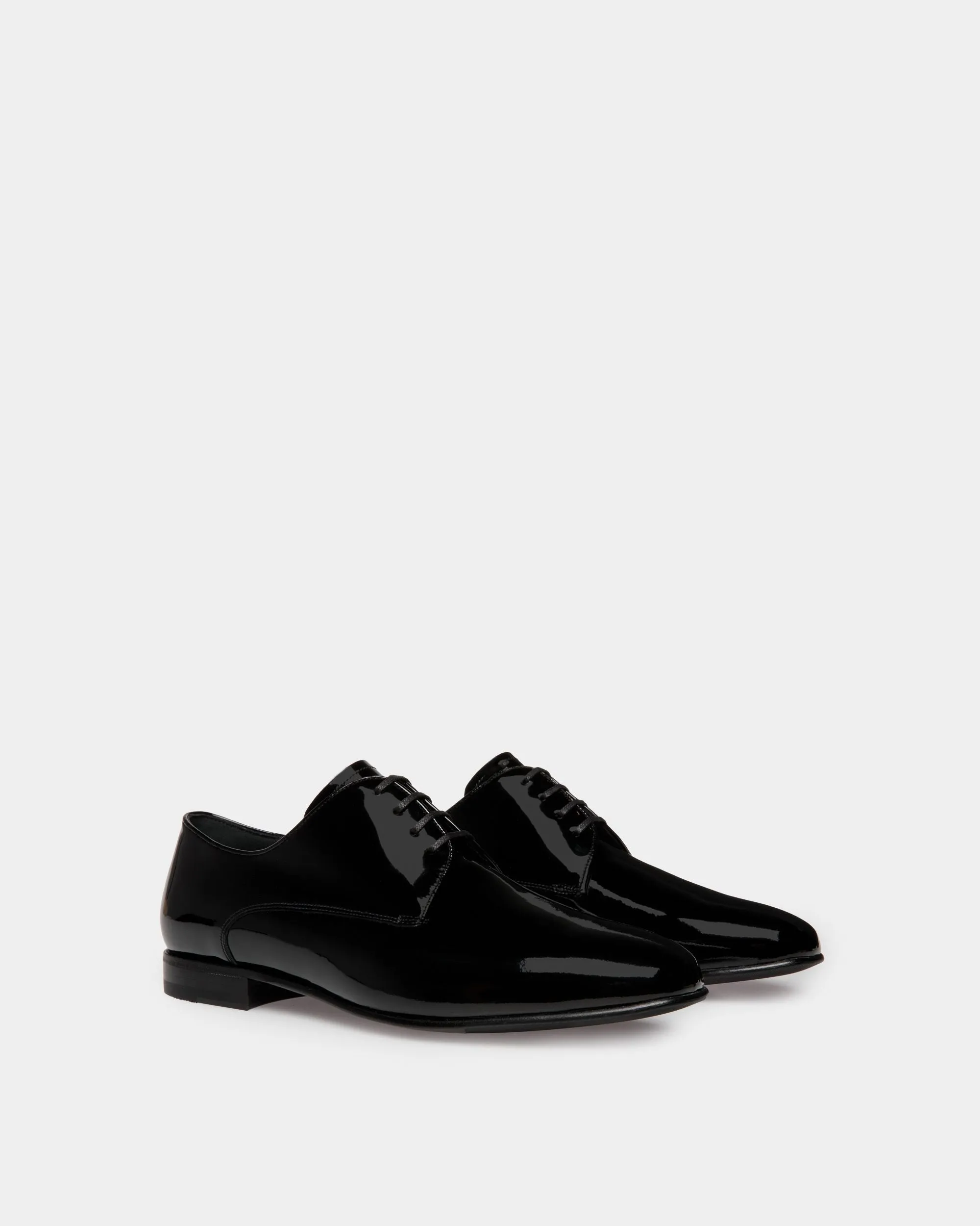 Suisse Derby in Black Patent Leather
