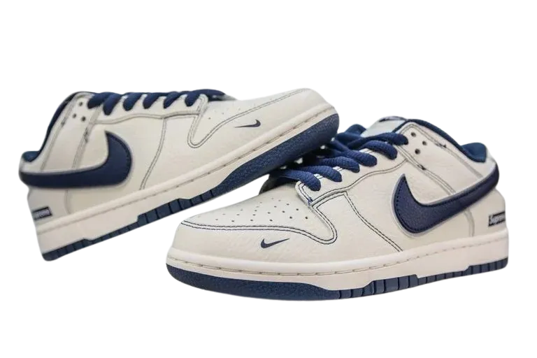 Supreme x Nike Dunk Low