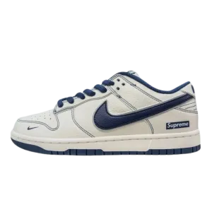 Supreme x Nike Dunk Low