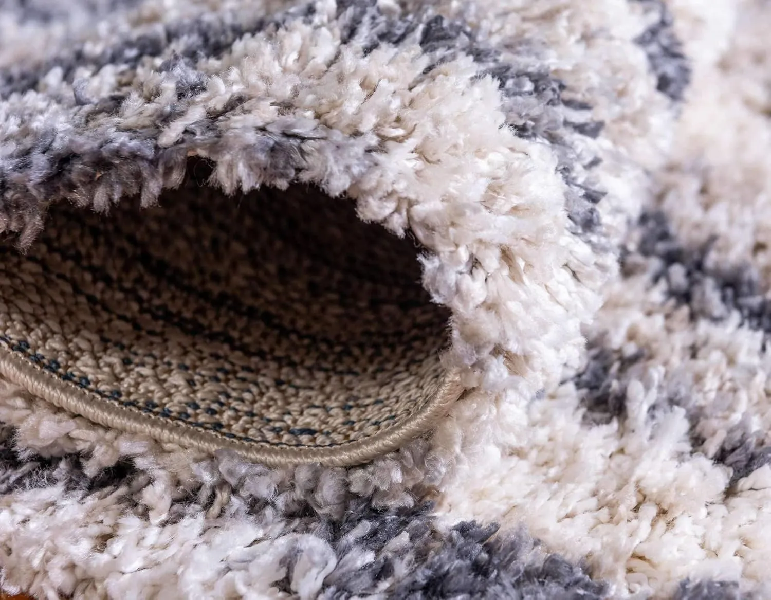 Unique Loom Hygge Shag Collection Area Rug - Valley (2' 7" x 8' 2" Runner, Gray/ Beige)