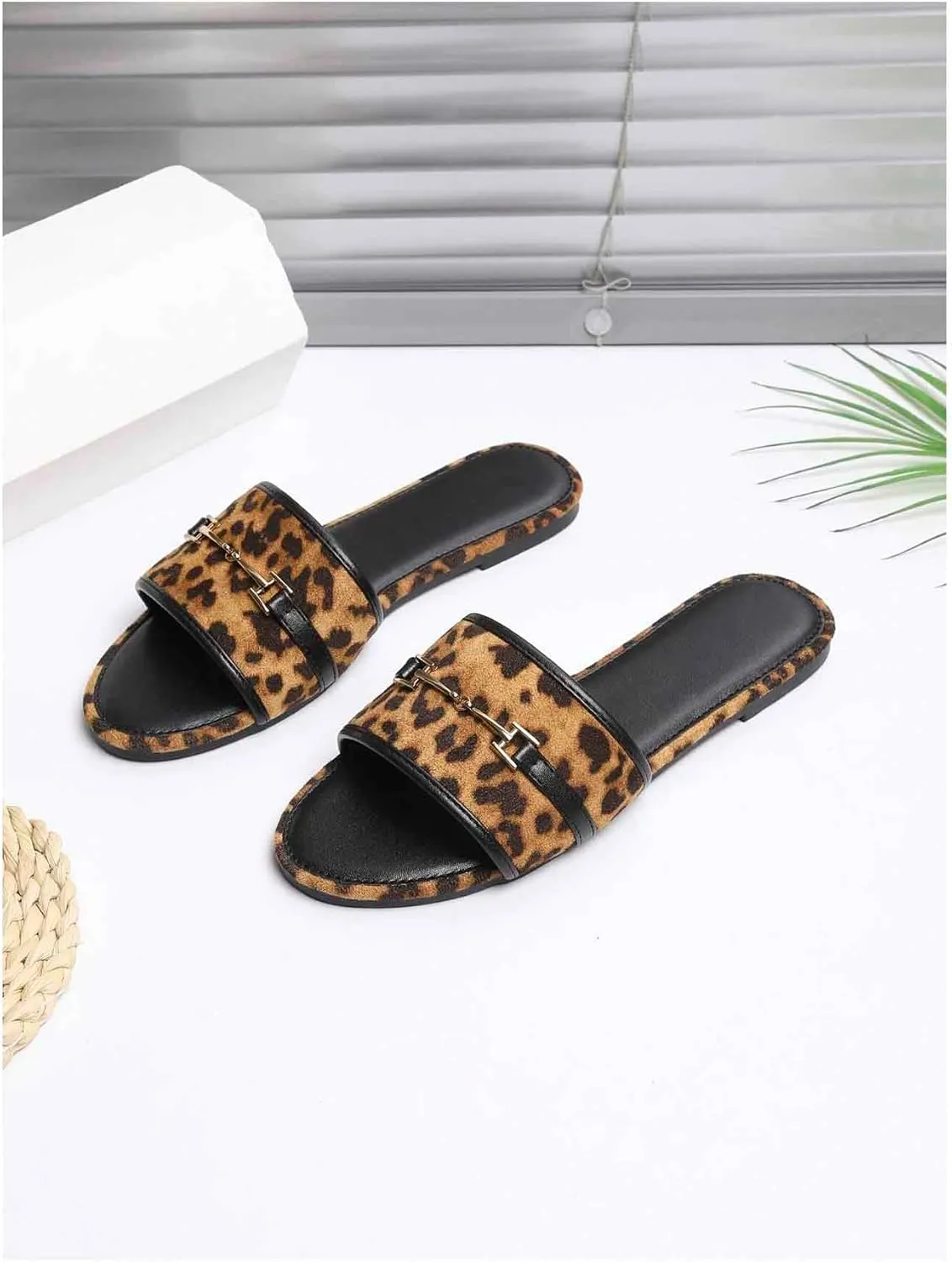 Verdusa Women's Open Toe Slides Single Band Slip On Flat Sandals Summer Shoes