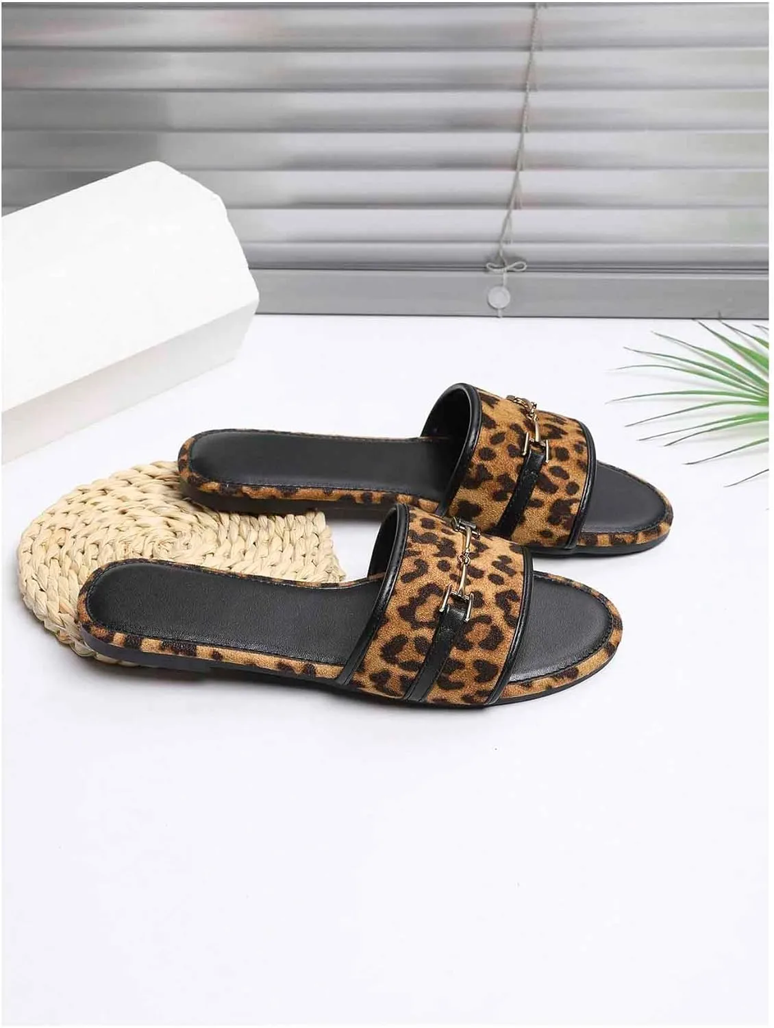 Verdusa Women's Open Toe Slides Single Band Slip On Flat Sandals Summer Shoes