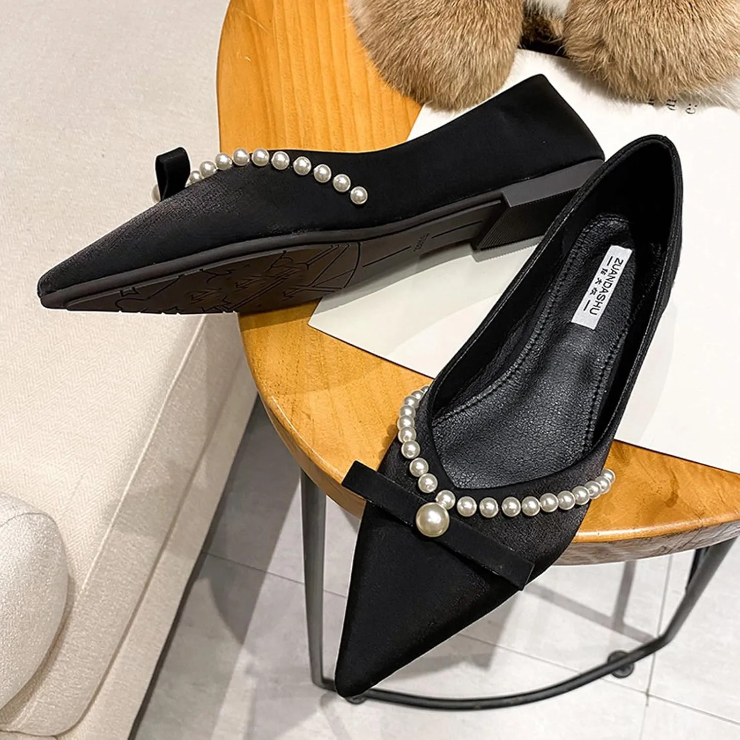 Women's Pearl Decoration Satin Flats Fashion Pointed Toe Bow Slip-on Flat Shoes Low top Comfortable Dress Shoes